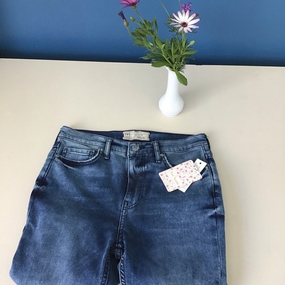 Free People Skinny Women’s Jeans NWT - Picture 7 of 7